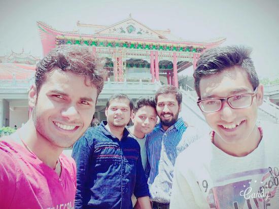 Shree Balaji Mamsahari Hotel Restaurant